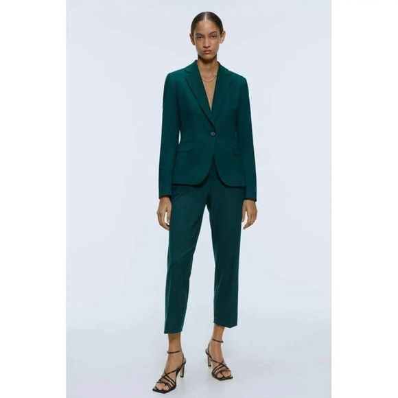 Zara Basic Blazer Set (Small) - Picture 2 of 10